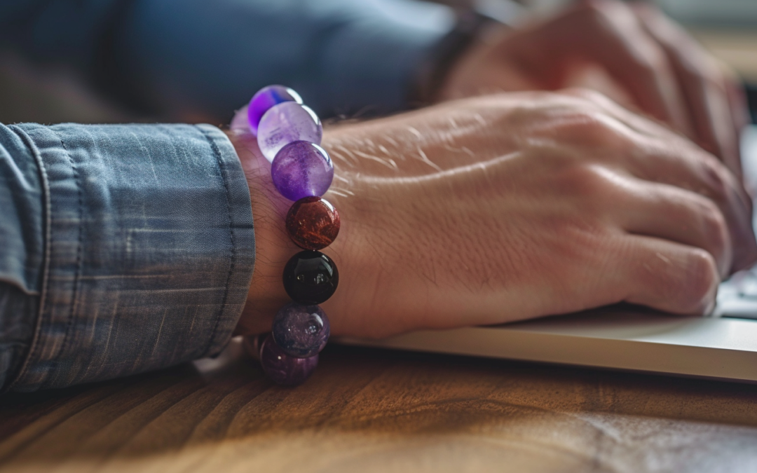 Career Boost: Unleash Your Potential with the Energizing Power of the Crystal Bracelet at Work!